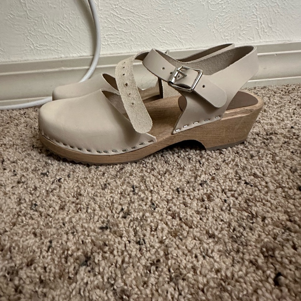 Roolee Women’s Mia Clogs